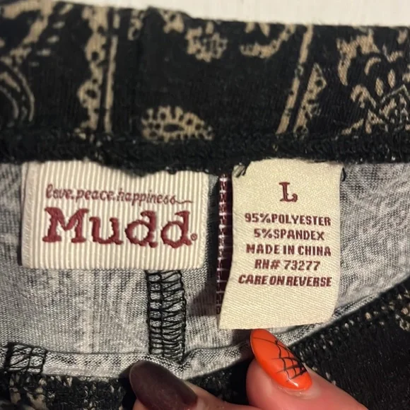 Mudd - Lounging Pants - Picture 2 of 3